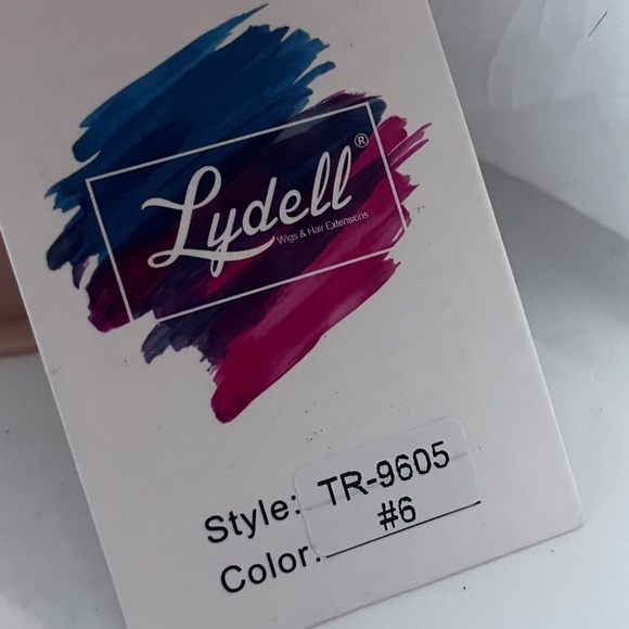 Lydell Bob Wig with Straight Bangs Color #6 Women - Picture 4 of 9